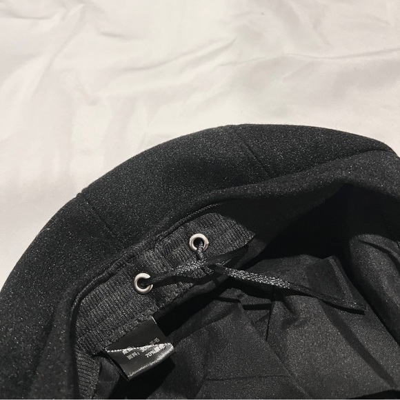 Classic Black Women's Newsboy Cap - Picture 2 of 4